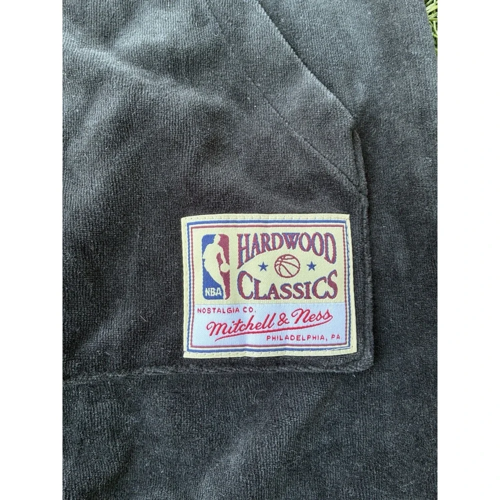 Mitchell & Ness Women's Houston Rockets Extra Long Velvet Feel Jacket Size Small